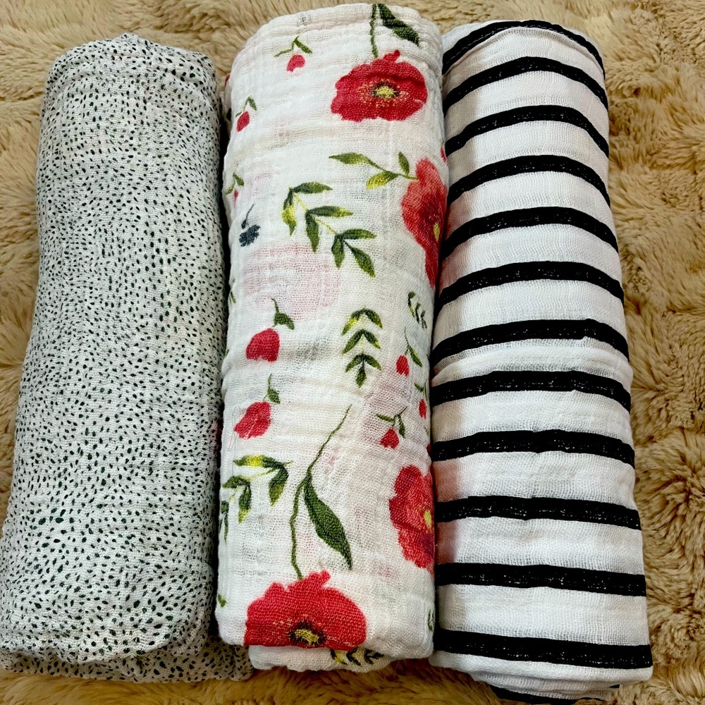 3 pack little unicorn swaddles